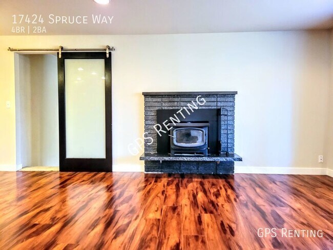 Foto del edificio - 4bd Updated Rambler in Lynnwood