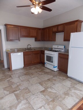 Building Photo - 1562 N Rocheblave St