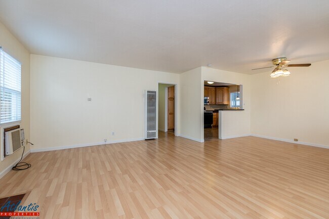 Building Photo - 411 E Duane Ave