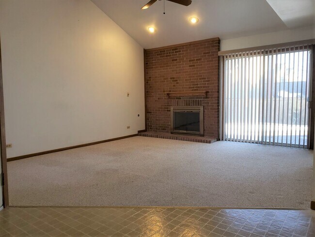 Foto del edificio - 107 Sumac Ln