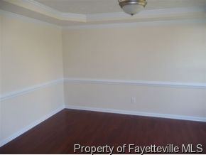 Building Photo - 225 Hayden Ln