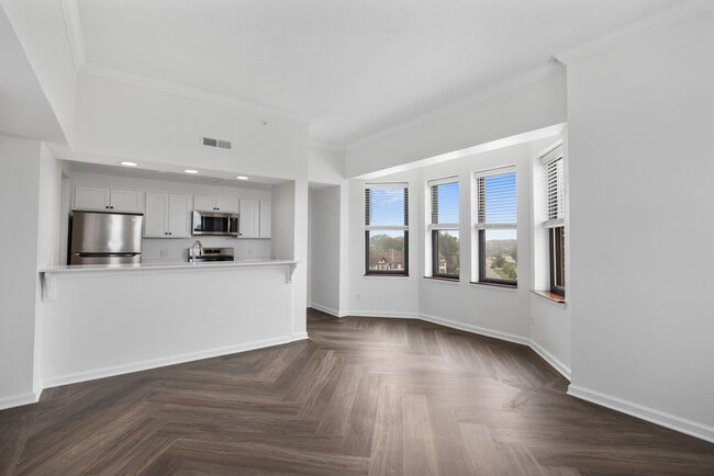 Newly Renovated Unit - The Marott Apartments