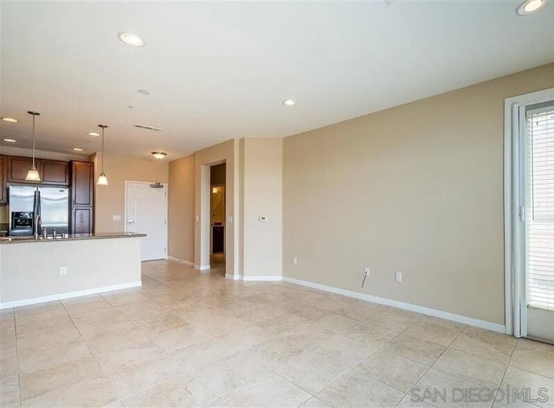 Building Photo - 3887 Pell Pl