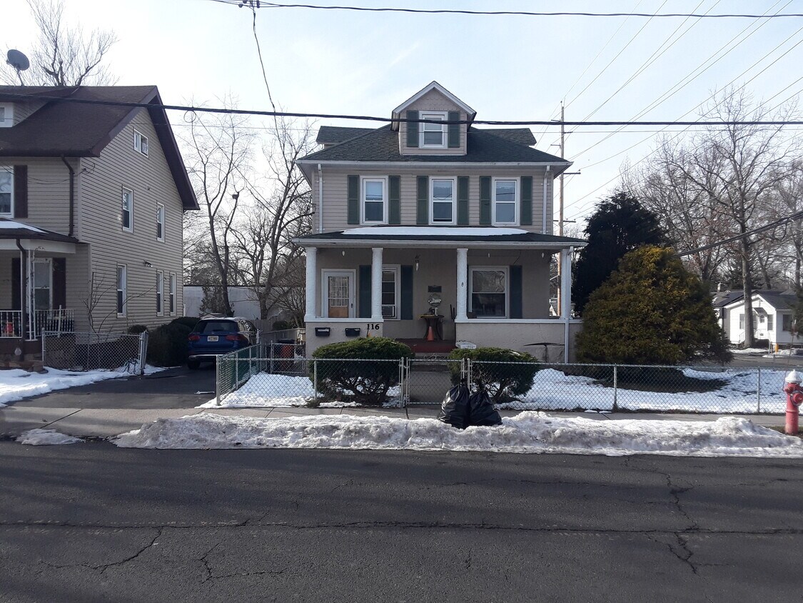 116 johnson ave, front elevation - 116 Johnson Ave