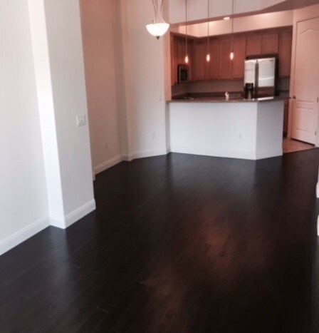 Primary Photo - 32 E Serene Ave