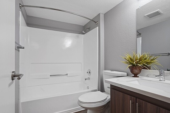 Building Photo - Clayton Creek Apartments