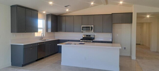 Foto del edificio - 640 Allerton Wy
