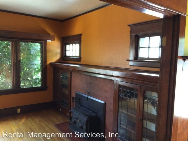 Foto del edificio - 3 br, 1 bath House - 3237 NE 62nd
