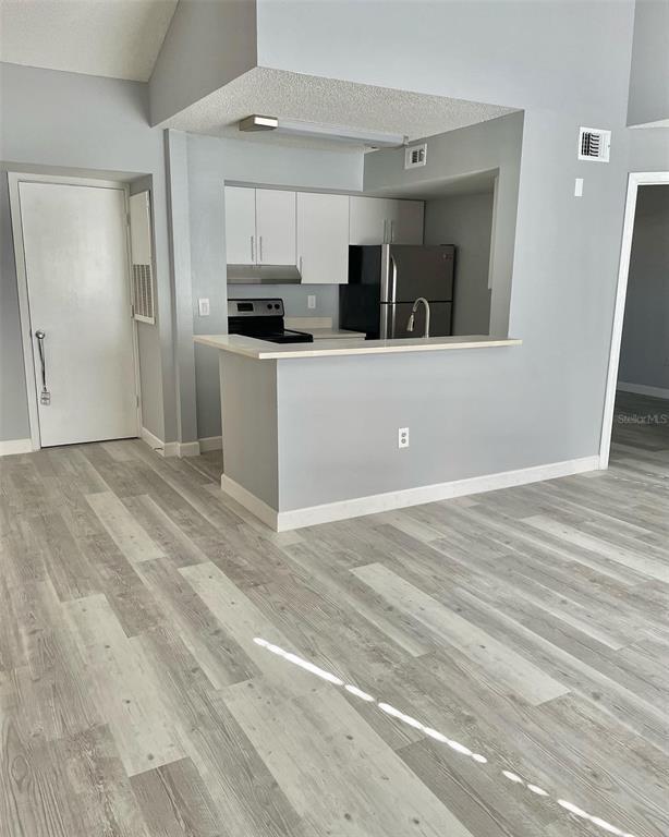 Building Photo - 425 Fountainhead Cir