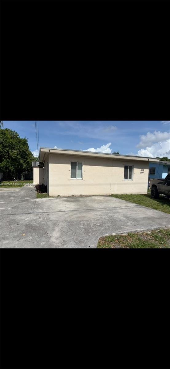 Building Photo - 5230 NW 29th Ave