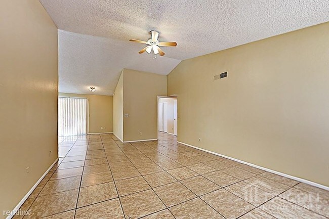 Building Photo - 8519 N 55th Ave