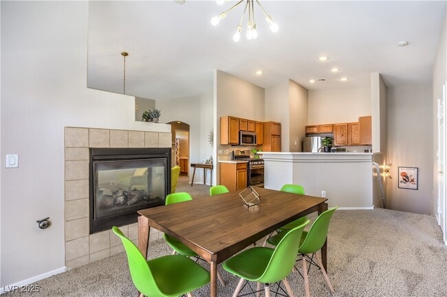 Foto del edificio - 1587 Rusty Ridge Ln
