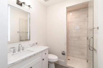Building Photo - 3821 N Braeswood Blvd