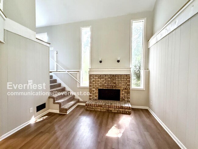 Foto del edificio - 5970 Dewey Heights Rd