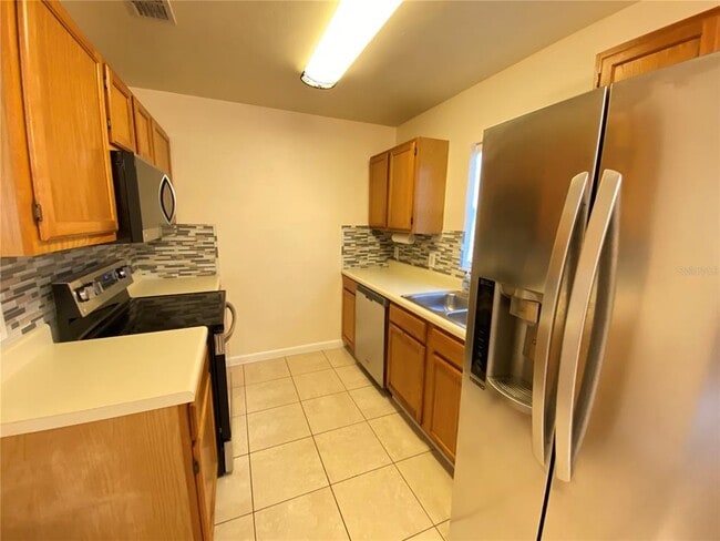 Building Photo - 5607 S Orange Blossom Trail