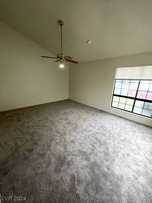 Foto del edificio - 5709 Goldmount Ave