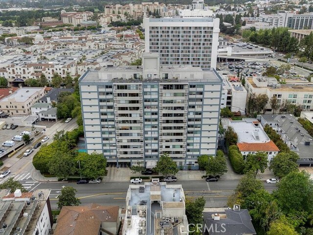 Foto del edificio - 969 Hilgard Ave