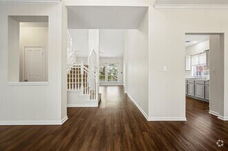 Building Photo - 6921 Auckland Dr