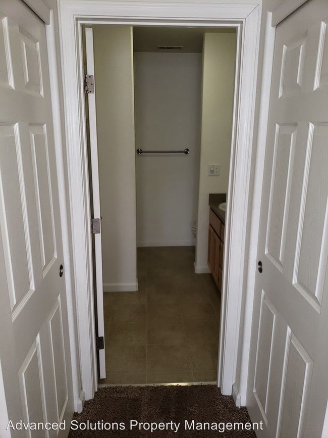 Building Photo - 1246 Mighty Oak Ln