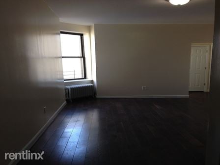 Primary Photo - 1064 New York Ave