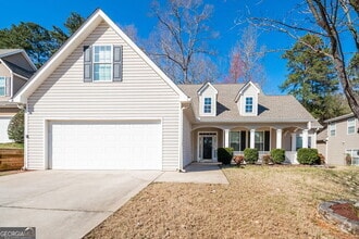 Building Photo - 329 Westhill Dr
