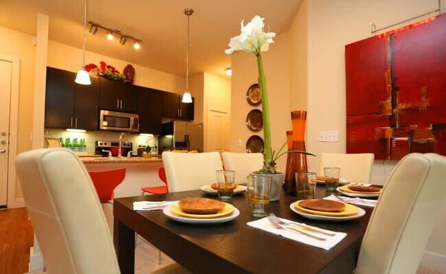 Foto del edificio - 1 bedroom in Nassau Bay TX 77058