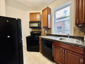 Building Photo - 214 64th St
