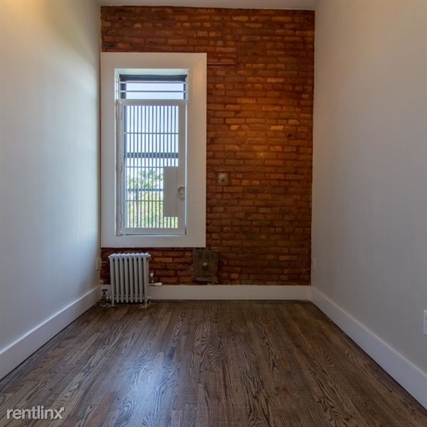 Building Photo - 928 Myrtle Ave