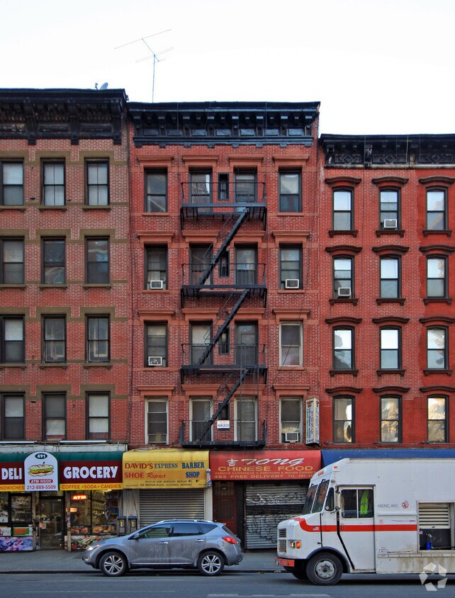 Foto principal - 493 Second Ave