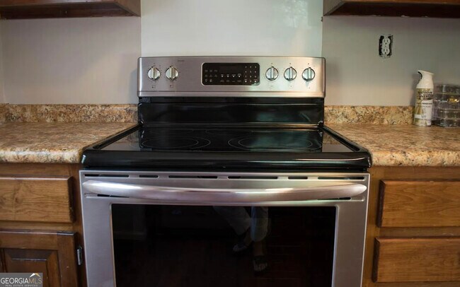 Foto del edificio - 1080 Maple Cir