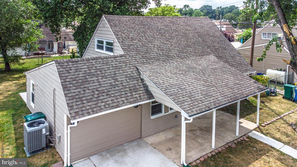 Primary Photo - 12 Indigo Rd