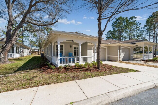 Foto del edificio - 12715 Taylor Nicolas Dr