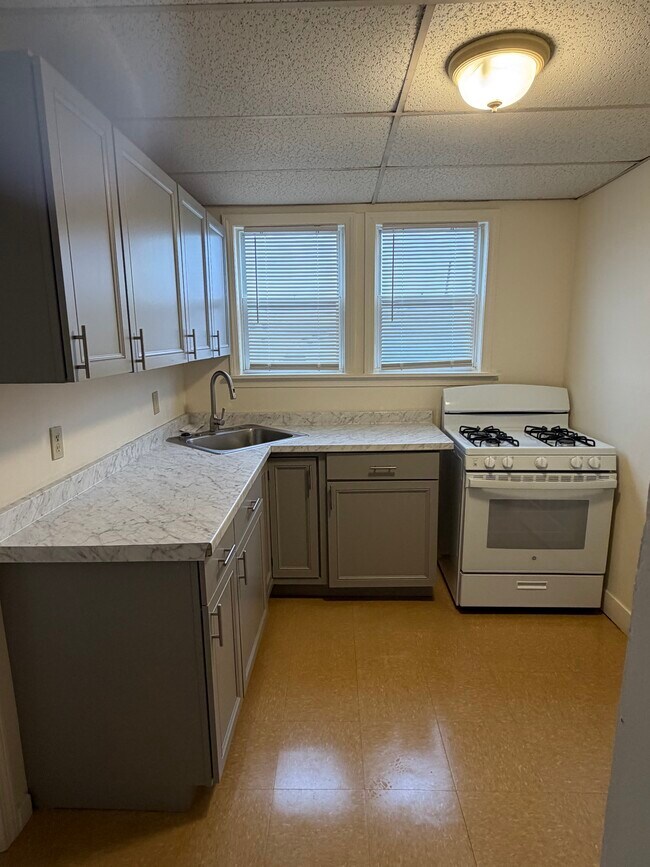 Foto del edificio - 8 Elm St