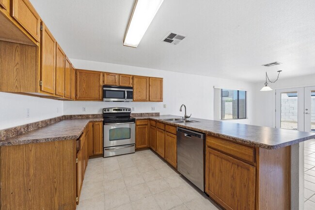 Foto del edificio - 3044 W Daley Ln