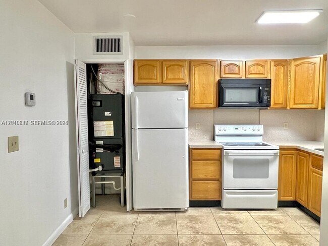 Foto del edificio - 1412 SW 41st Ave