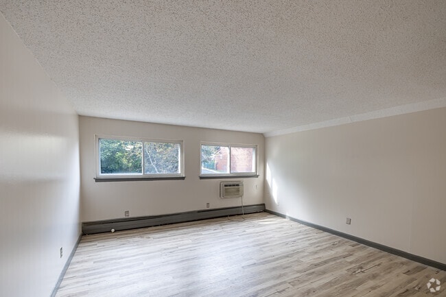 3BR, 1BA - Living Room - Brookside Apartment Homes