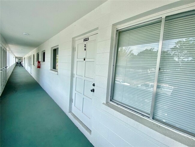 Foto del edificio - 1825 Flamingo Blvd