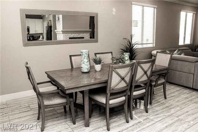Foto del edificio - 9512 Green Vineyard Ave