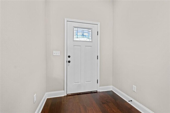 Foto del edificio - 6001 NW Hoover St