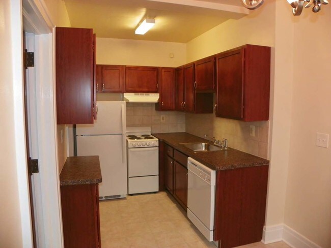 Interior Photo - Lin-Nor Apartments