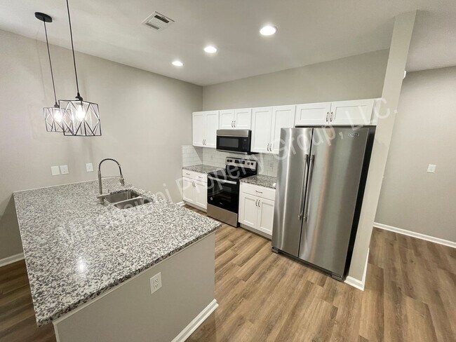 Foto del edificio - 517 Olive Branch Way