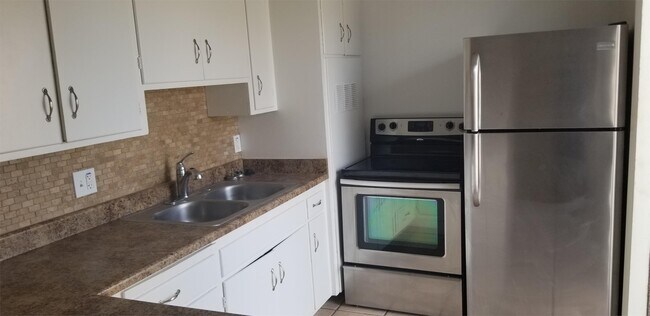 Foto del edificio - 645 W Hazelwood St