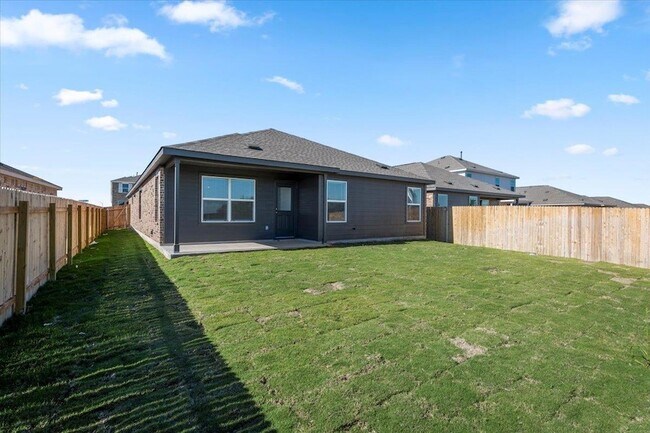 Foto del edificio - 17701 Sage Thrasher Dr