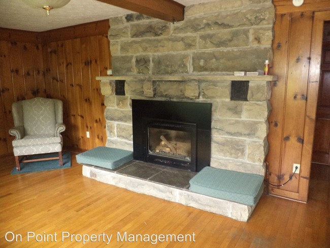 Foto del edificio - 2 br, 2 bath House - 2698 W. Windfall Rd