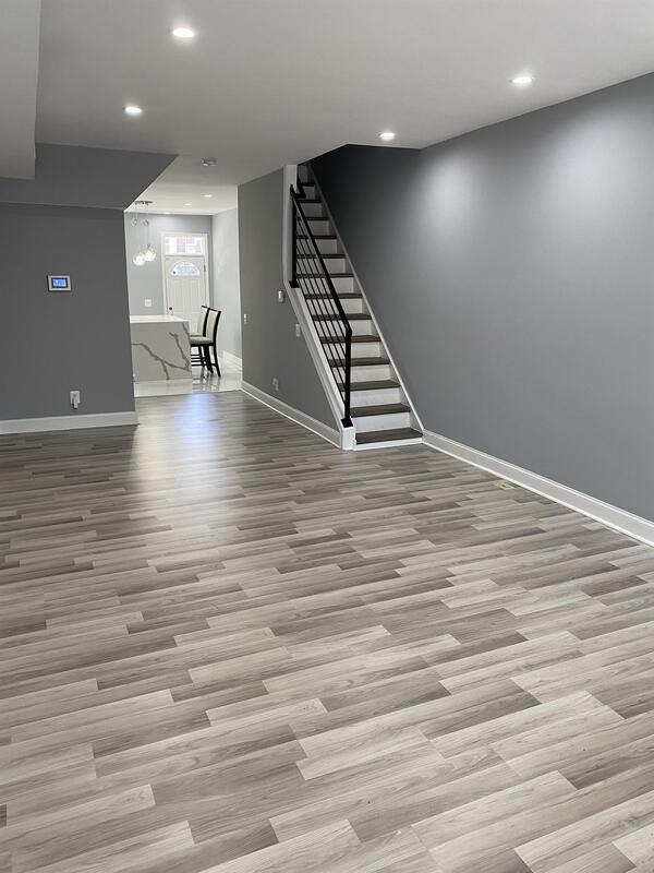 Building Photo - 10 N Ellwood Ave