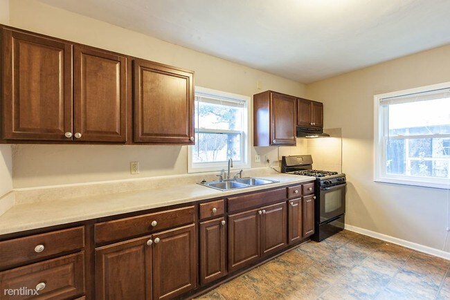 Building Photo - 3 br, 1 bath House - 3626 Colfax Ave