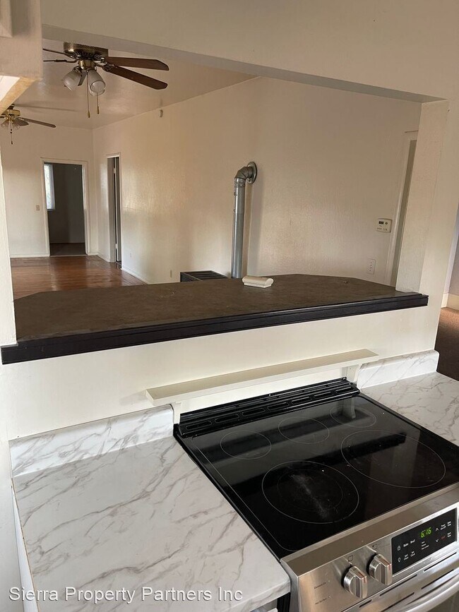 Foto del edificio - 3 br, 2 bath House - 183 Pine Street