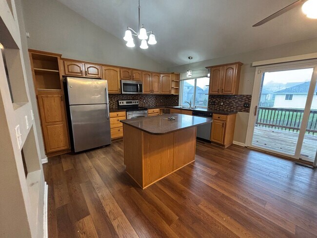 Foto del edificio - 6206 N 149th St