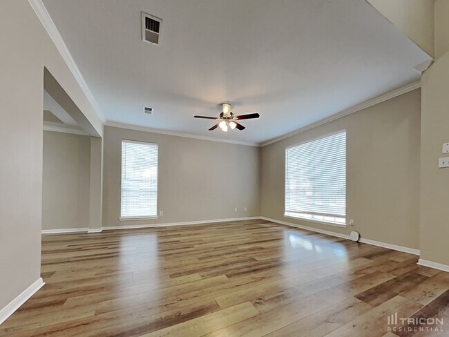 Building Photo - 9518 Cane Creek Dr