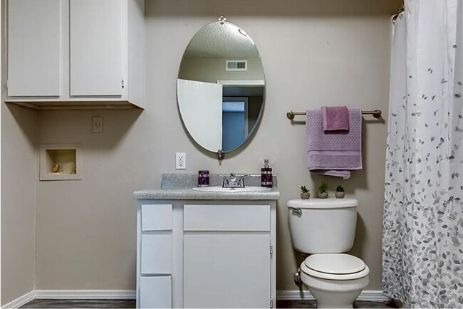 Interior Photo - 12th and Renaissance Apartments